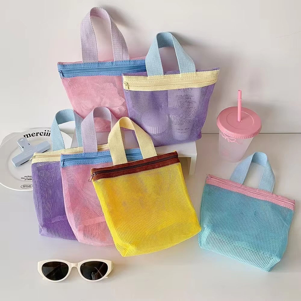 New Dopamine Mesh Toiletry Bag - огляд і ціна Cosmetic Bags