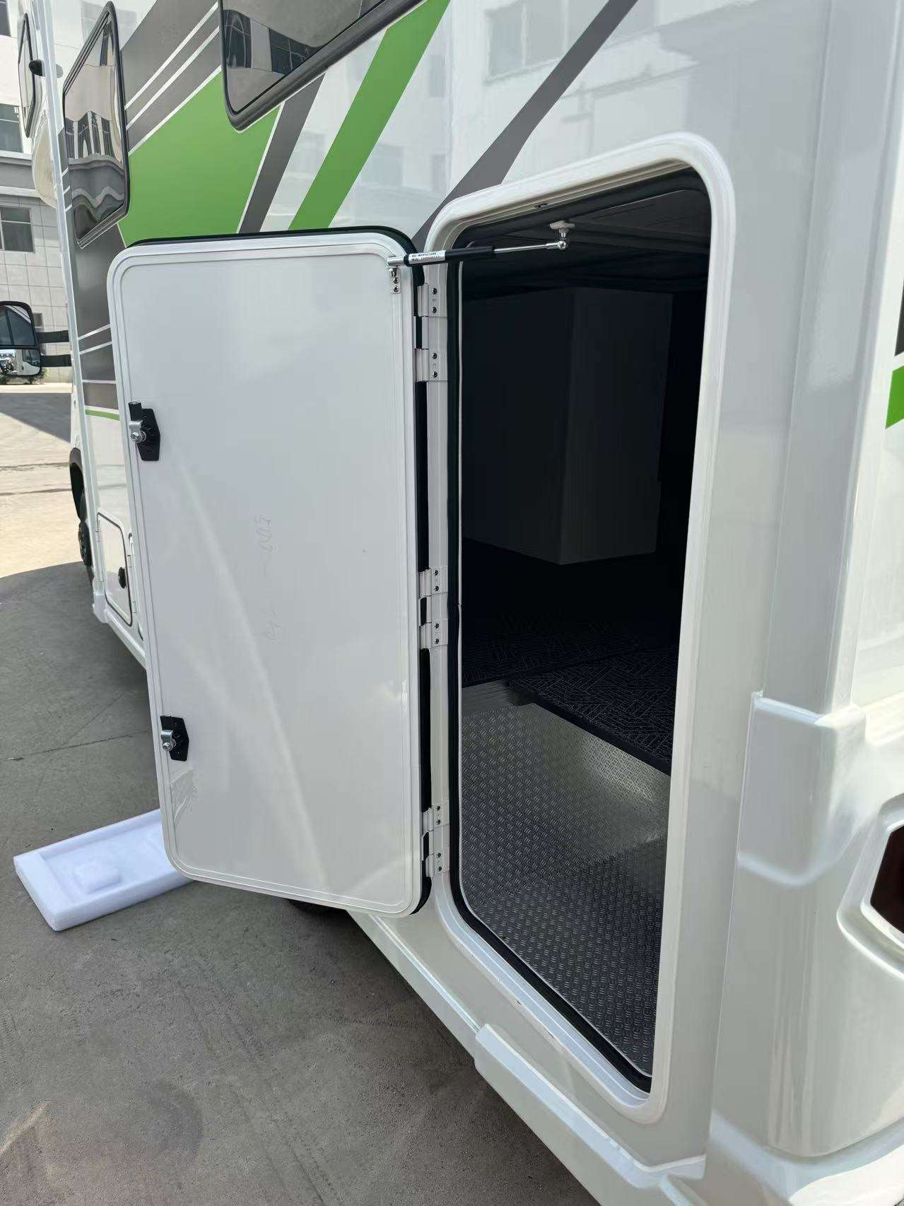 Factory Replaced Aluminum RV A - огляд і ціна Luggage